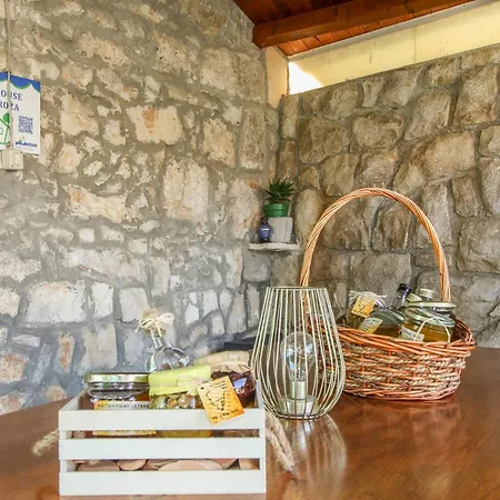 Tatil Evi Roza In Sveti Bartol